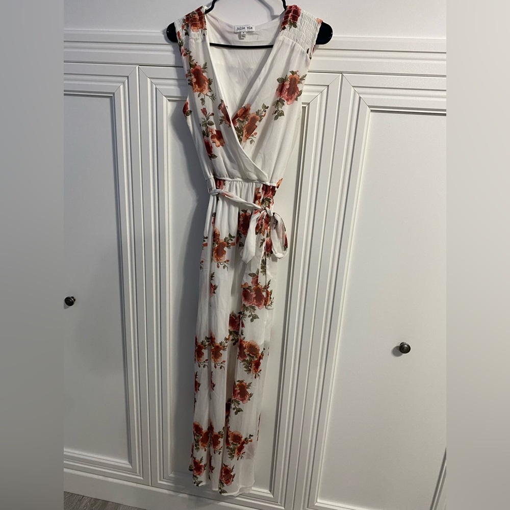 Joli Vie white, floral maxi dress